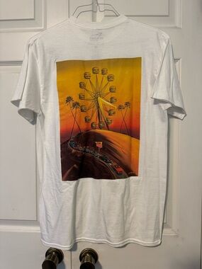 In -N- Out burger 70th anniversary logo Tee M